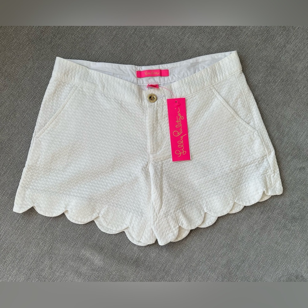 Lilly Pulitzer Buttercup Short, Resort White 5”